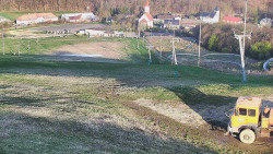 Horní část sjezdovky skiareálu Hlubočky