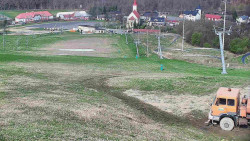 Horní část sjezdovky skiareálu Hlubočky