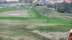 Horní část sjezdovky skiareálu Hlubočky