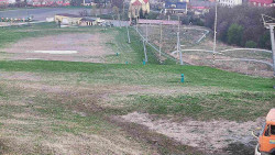 Horní část sjezdovky skiareálu Hlubočky