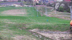 Horní část sjezdovky skiareálu Hlubočky