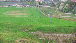 Horní část sjezdovky skiareálu Hlubočky