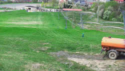 Horní část sjezdovky skiareálu Hlubočky