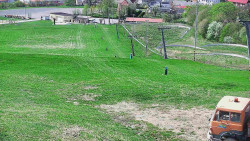 Horní část sjezdovky skiareálu Hlubočky