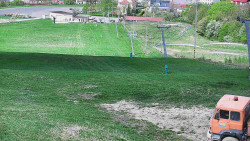 Horní část sjezdovky skiareálu Hlubočky