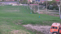 Horní část sjezdovky skiareálu Hlubočky