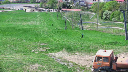 Horní část sjezdovky skiareálu Hlubočky