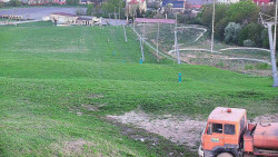 Horní část sjezdovky skiareálu Hlubočky