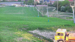 Horní část sjezdovky skiareálu Hlubočky