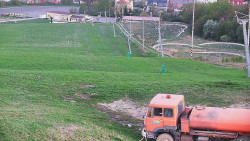 Horní část sjezdovky skiareálu Hlubočky