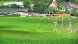 Horní část sjezdovky skiareálu Hlubočky