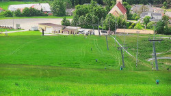 Horní část sjezdovky skiareálu Hlubočky