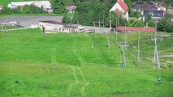 Horní část sjezdovky skiareálu Hlubočky