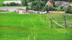 Horní část sjezdovky skiareálu Hlubočky