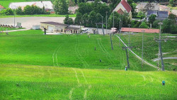Horní část sjezdovky skiareálu Hlubočky