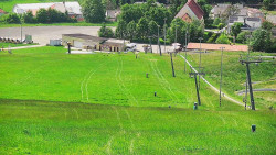 Horní část sjezdovky skiareálu Hlubočky