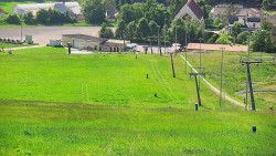 Horní část sjezdovky skiareálu Hlubočky