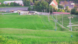 Horní část sjezdovky skiareálu Hlubočky