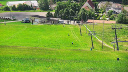 Horní část sjezdovky skiareálu Hlubočky