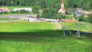 Skiareál Hlubočky - Horní část sjezdovky skiareálu Hlubočky - 31.5.2026 v 10:05 Skiareál Hlubočky - Horní část sjezdovky skiareálu Hlubočky - 31.5.2026 v 10:05