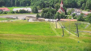 Skiareál Hlubočky - Horní část sjezdovky skiareálu Hlubočky - 31.5.2026 v 14:20 Skiareál Hlubočky - Horní část sjezdovky skiareálu Hlubočky - 31.5.2026 v 14:20