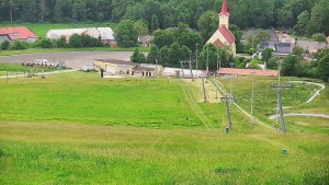 Skiareál Hlubočky - Horní část sjezdovky skiareálu Hlubočky - 31.5.2026 v 17:00 Skiareál Hlubočky - Horní část sjezdovky skiareálu Hlubočky - 31.5.2026 v 17:00
