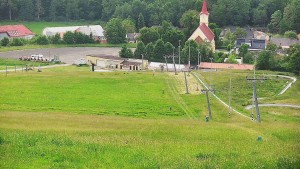Skiareál Hlubočky - Horní část sjezdovky skiareálu Hlubočky - 31.5.2026 v 17:40 Skiareál Hlubočky - Horní část sjezdovky skiareálu Hlubočky - 31.5.2026 v 17:40