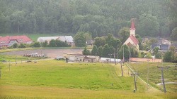 Horní část sjezdovky skiareálu Hlubočky