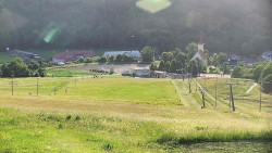 Horní část sjezdovky skiareálu Hlubočky