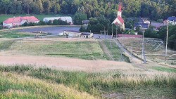 Horní část sjezdovky skiareálu Hlubočky