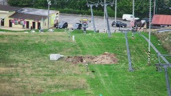 Horní část sjezdovky skiareálu Hlubočky