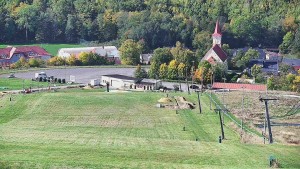 Skiareál Hlubočky - Horní část sjezdovky skiareálu Hlubočky - 9.10.2026 v 13:25 Skiareál Hlubočky - Horní část sjezdovky skiareálu Hlubočky - 9.10.2026 v 13:25