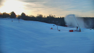 Skiareál Hlubočky - Sjezdovka skiareálu Hlubočky - 5.1.2026 v 08:30 Skiareál Hlubočky - Sjezdovka skiareálu Hlubočky - 5.1.2026 v 08:30
