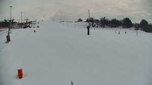 Skiareál Hlubočky - Sjezdovka skiareálu Hlubočky - 5.1.2026 v 12:15 Skiareál Hlubočky - Sjezdovka skiareálu Hlubočky - 5.1.2026 v 12:15