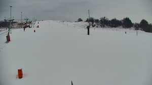 Skiareál Hlubočky - Sjezdovka skiareálu Hlubočky - 5.1.2026 v 13:00 Skiareál Hlubočky - Sjezdovka skiareálu Hlubočky - 5.1.2026 v 13:00