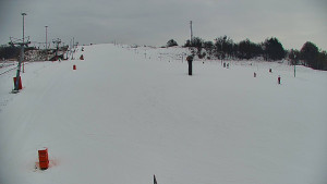 Skiareál Hlubočky - Sjezdovka skiareálu Hlubočky - 5.1.2026 v 13:15 Skiareál Hlubočky - Sjezdovka skiareálu Hlubočky - 5.1.2026 v 13:15