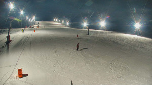 Skiareál Hlubočky - Sjezdovka skiareálu Hlubočky - 5.1.2026 v 17:30 Skiareál Hlubočky - Sjezdovka skiareálu Hlubočky - 5.1.2026 v 17:30