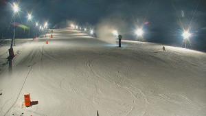 Skiareál Hlubočky - Sjezdovka skiareálu Hlubočky - 5.1.2026 v 19:30 Skiareál Hlubočky - Sjezdovka skiareálu Hlubočky - 5.1.2026 v 19:30