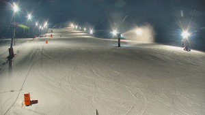 Skiareál Hlubočky - Sjezdovka skiareálu Hlubočky - 5.1.2026 v 20:15 Skiareál Hlubočky - Sjezdovka skiareálu Hlubočky - 5.1.2026 v 20:15