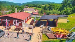 Sjezdovka skiareálu Hlubočky