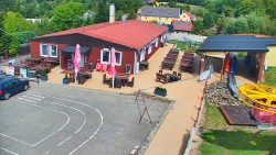 Sjezdovka skiareálu Hlubočky