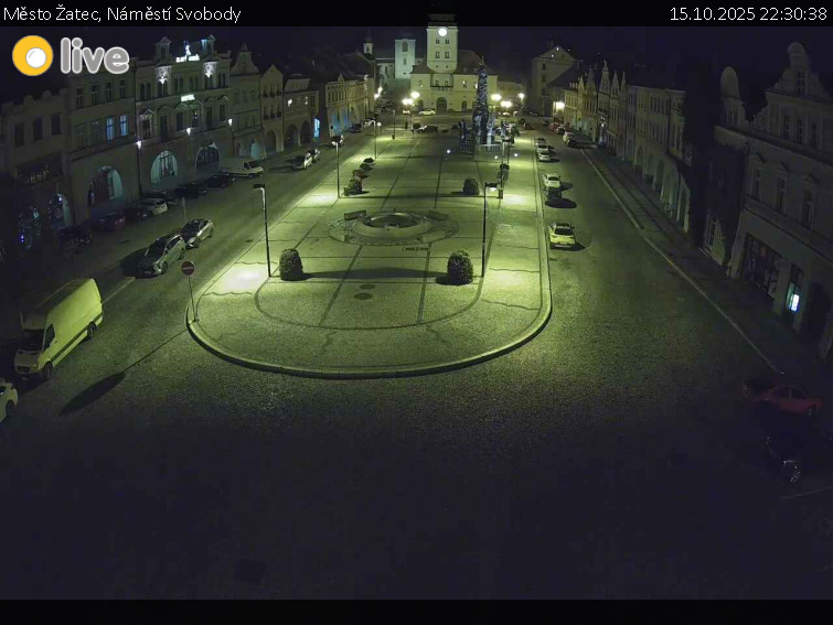 Město Žatec - Náměstí Svobody - 15.10.2025 v 22:30 Město Žatec - Náměstí Svobody - 15.10.2025 v 22:30