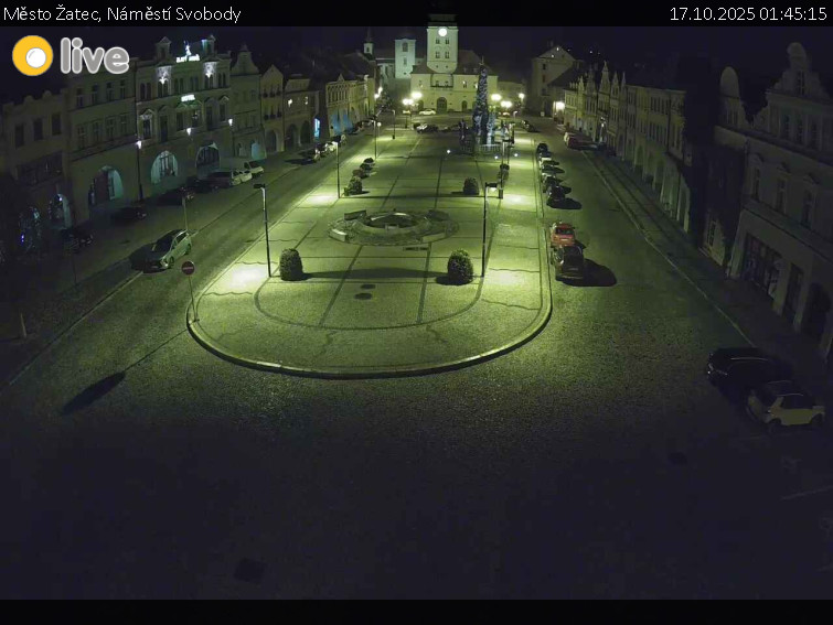 Město Žatec - Náměstí Svobody - 17.10.2025 v 01:45 Město Žatec - Náměstí Svobody - 17.10.2025 v 01:45