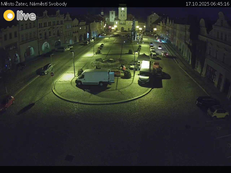 Město Žatec - Náměstí Svobody - 17.10.2025 v 06:45 Město Žatec - Náměstí Svobody - 17.10.2025 v 06:45