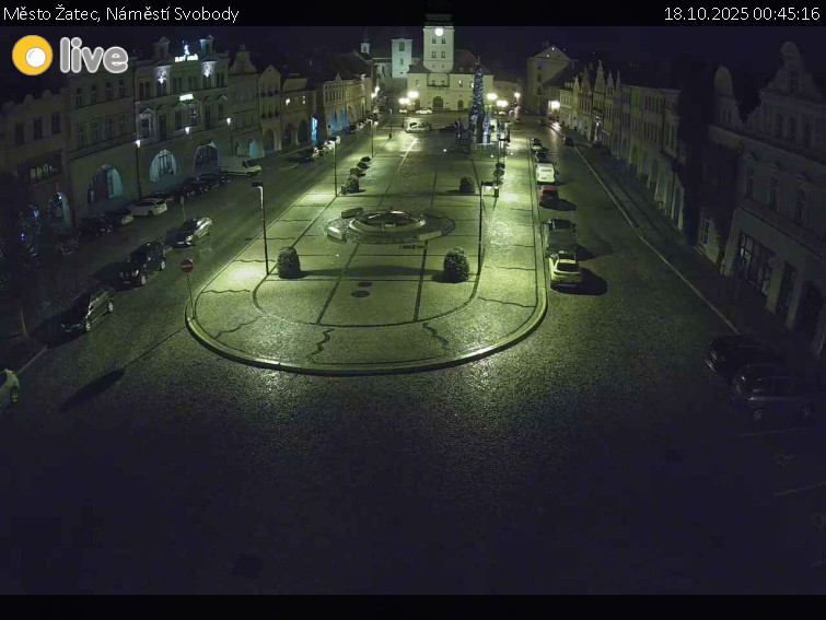 Město Žatec - Náměstí Svobody - 18.10.2025 v 00:45 Město Žatec - Náměstí Svobody - 18.10.2025 v 00:45