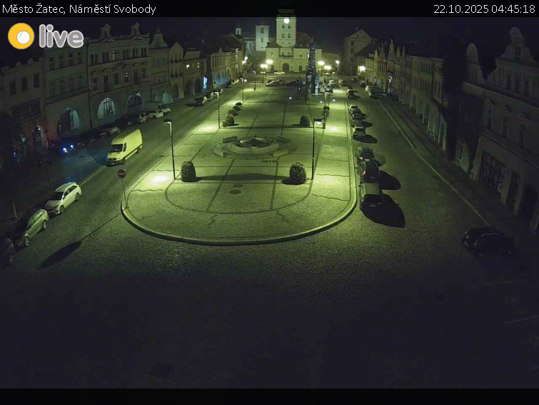 Město Žatec - Náměstí Svobody - 22.10.2025 v 04:45 Město Žatec - Náměstí Svobody - 22.10.2025 v 04:45