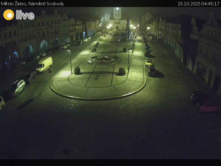 Město Žatec - Náměstí Svobody - 23.10.2025 v 04:45 Město Žatec - Náměstí Svobody - 23.10.2025 v 04:45