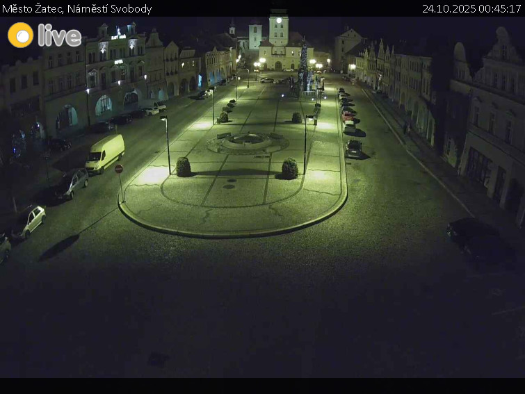 Město Žatec - Náměstí Svobody - 24.10.2025 v 00:45 Město Žatec - Náměstí Svobody - 24.10.2025 v 00:45