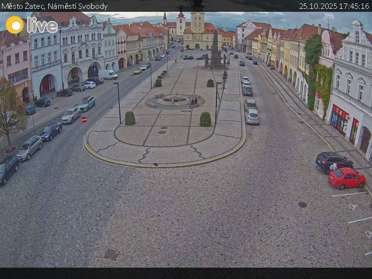Město Žatec - Náměstí Svobody - 25.10.2025 v 17:45 Město Žatec - Náměstí Svobody - 25.10.2025 v 17:45