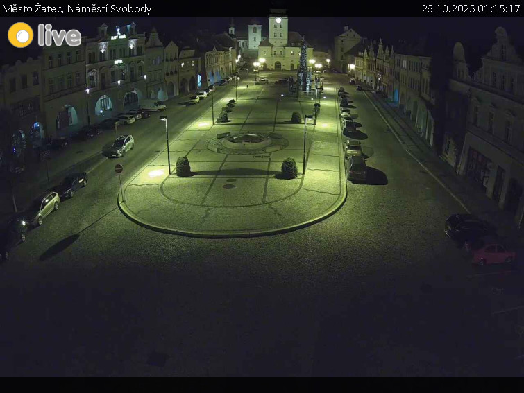 Město Žatec - Náměstí Svobody - 26.10.2025 v 01:15 Město Žatec - Náměstí Svobody - 26.10.2025 v 01:15